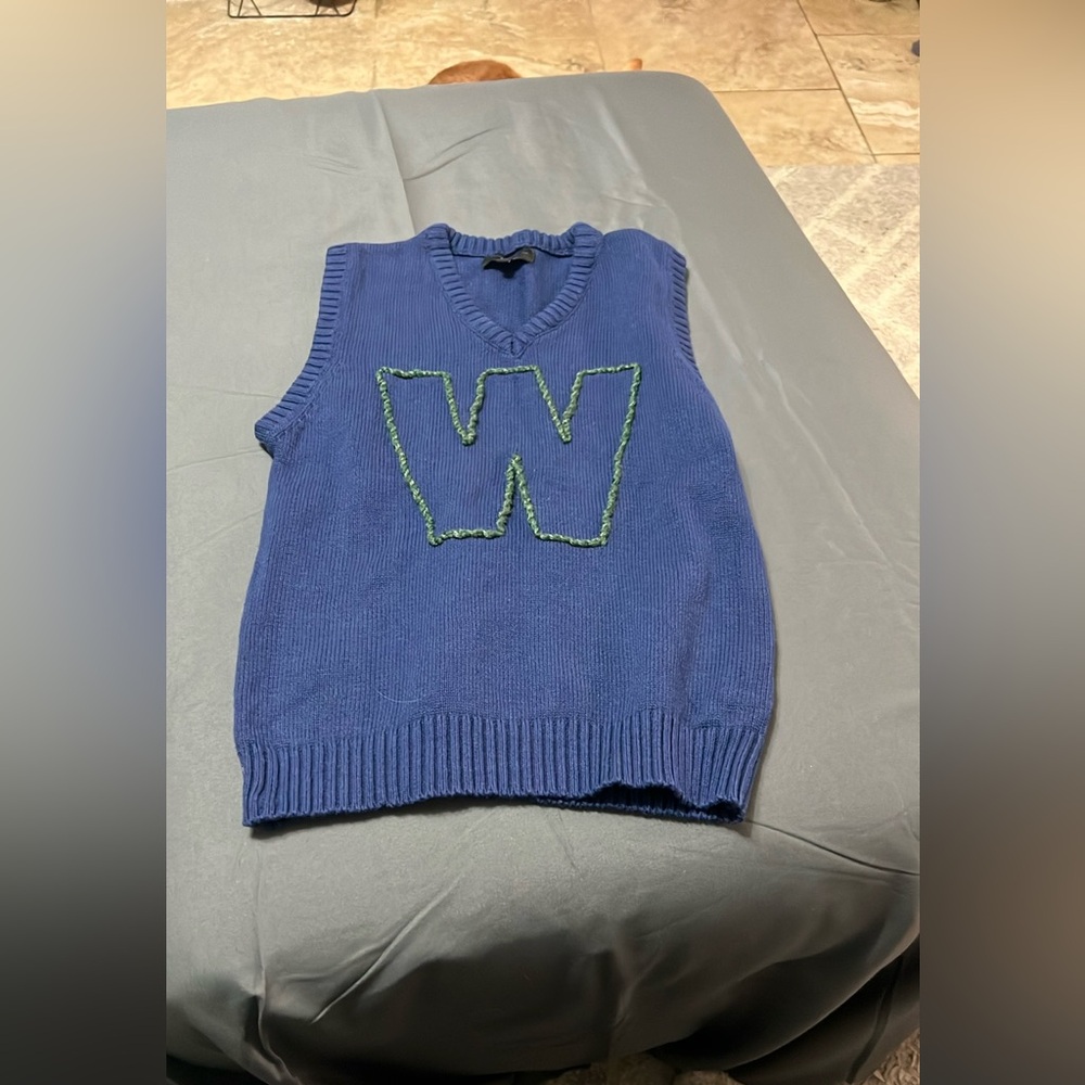 Gioberti Blue Sweater Vest with Green W